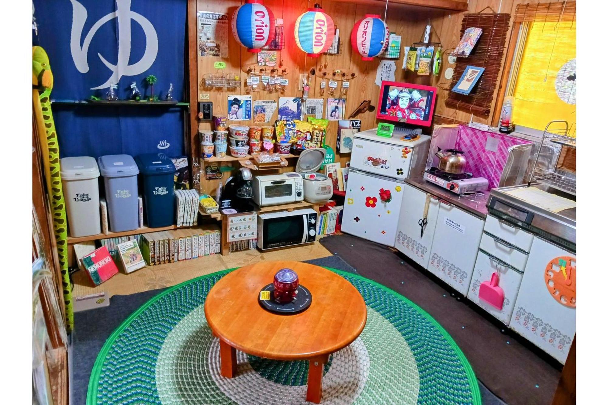 Amami Guest House Showa-So Setouchi  Esterno foto